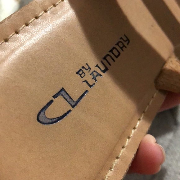 Sandals - Picture 3 of 3